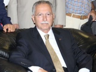 İhsanoğlu'ndan Soru Bombardımanı