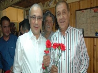 Bakan Elvan'dan CHP’li Başkana Karanfil