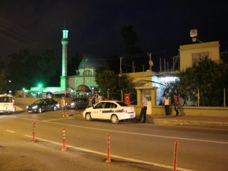 Trafikte Bıçaklı Dehşet