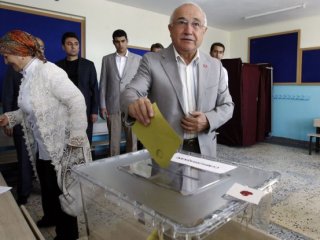 Siyasiler Sandığa Gitti