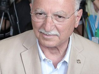 İhsanoğlu'ndan İlk Açıklama