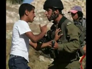 Bu Topraklarda İsrail Askeri İstemiyoruz!