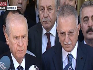 Bahçeli'den Muhabire Fırça