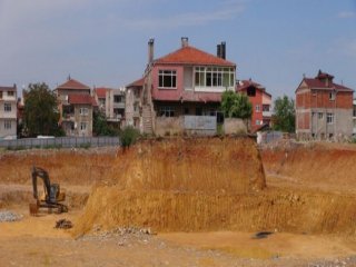 Daha Fazla Direnemedi