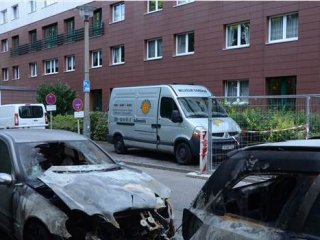 Türk Elçilik Aracını Ateşe Verdiler!