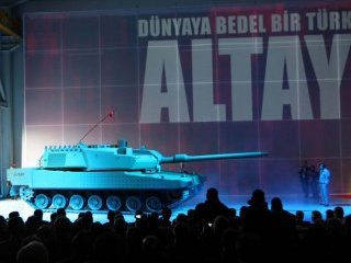 Türk Tankına Erbakan'ın Fabrikasından Motor