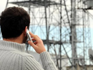 Cep Telefonu Görüşmelerinde Zamlı Tarife Başladı