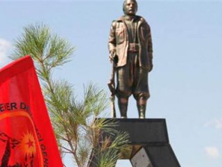 Bahçeli'den 'Heykel' Açıklaması