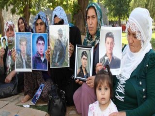 Diyarbakır'da Eylem Yapan Aileye İyi Haber