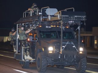 ABD Polisi İkince Kez Siyahi Bir Genç Öldürdü