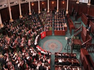 Kumati Eleştirdi, Partililer İstifa Etti