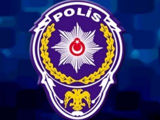 Teslim Olan 2 Polisten Biri Tutuklandı