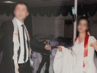 Filmlere Konu Olacak Evlilik Karakolda Bitti