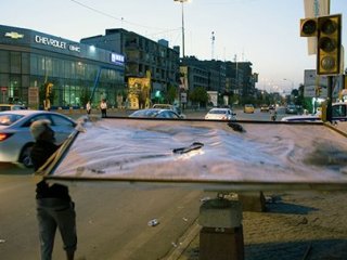 Onlar Petrole Rağmen Yoksul