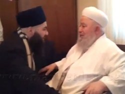 Cübbeli Mahmut Hoca'yı ziyaret etti