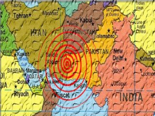 İran İki Depremle Daha Sarsıldı