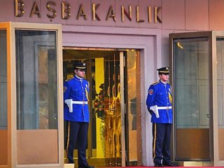 Başbakanlıktan O İddialara Yalanlama