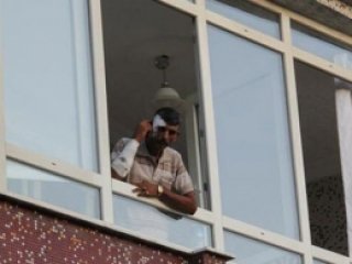 Katliamdan Sonra Cama Çıkıp Sigara İçti