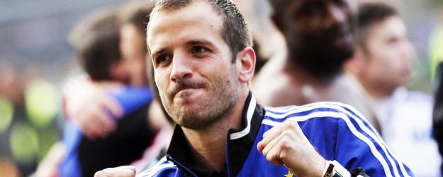 Van der Vaart İmzayı Atacak! Ama Tek Sorun...