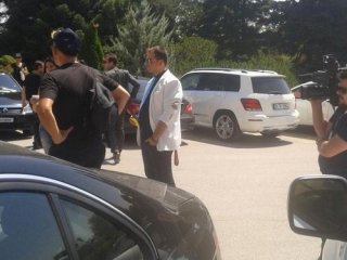 Beyaz TV Muhabiri Anıtkabir'den Kovuldu