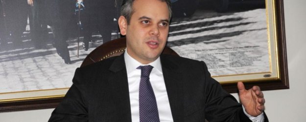 Bakan Ateş Püskürdü! Onlar Seyirci..