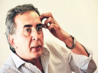 Aydınlık Yazarı Eleştirirken Ağladı!