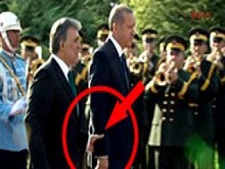 Gül'den Erdoğan'a İnce Uyarı!