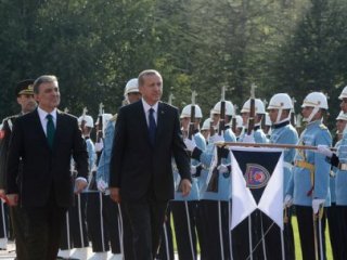 Abdullah Gül'e askeri Törenle Veda