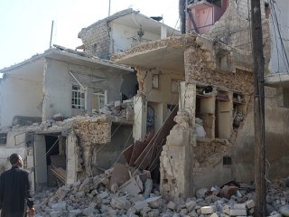 Humus'ta Varil Bombalı Saldırı: 11 ölü