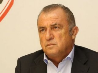 Çok Sinirlendi "İsim Vermiyorum Ama.."