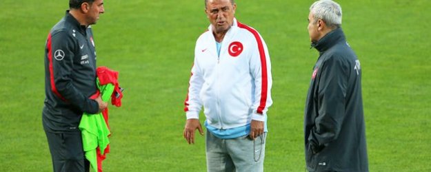 Milli Takım'da İki Şok Birden