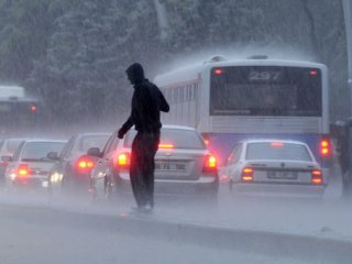 Meteoroloji'den Birçok Şehre Yağış Uyarısı