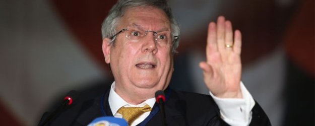 "Aziz Yıldırım Bana Vurmaya Kalktı!"