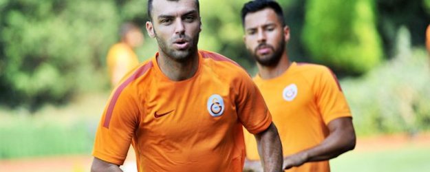 Pandev ve Emre Şov Yaptı