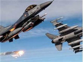 İki Ülkeden F-16'larımıza Taciz!