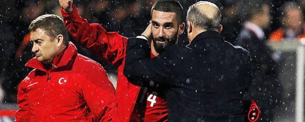 Arda'dan Terim'e Duygusal Mesaj