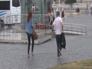 İstanbullular Yağmura Hazırlıksız Yakalandı