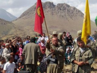 PKK'nın Ağrı Dağı'ndaki Anmasına Suç Duyurusu