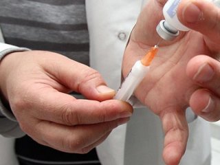 Ebola Aşısı En Erken Kasım'da Kullanılabilecek