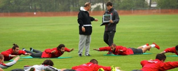 İşte Fatih Terim'in Yeni Sistemi!