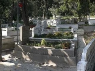 Kara Toprağın Altı 450 Bin Lira