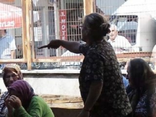 Kadınlar Pazarında Kadınlar Kan Döktü