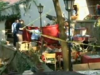 İstanbul'da Ağaç Devrildi 2 Kişi Öldü