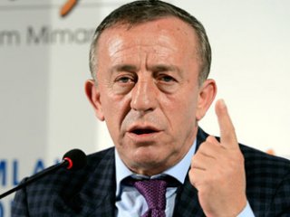 "Görgüsüzlükten Zevk Alıyorum"