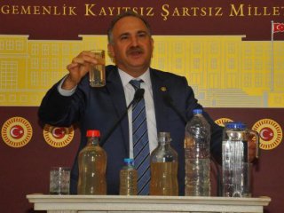 CHP'li Gök'ten Gökçek'e: Gel Bu Suyu İç