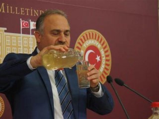 Bu Suyu İç De Görelim!