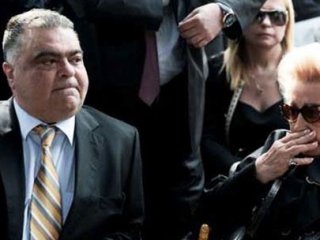 Özal Ailesi Şaşkın!