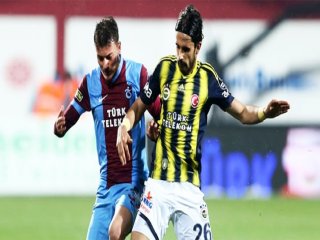 Avni Aker'de Dev Çarpışma!