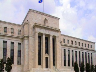 FED'in Faiz Artırımı 2015'in Ortasında