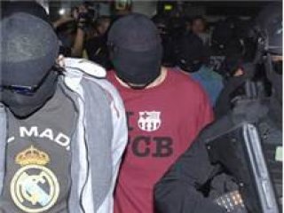 Kimlikleri Şoke Etti!